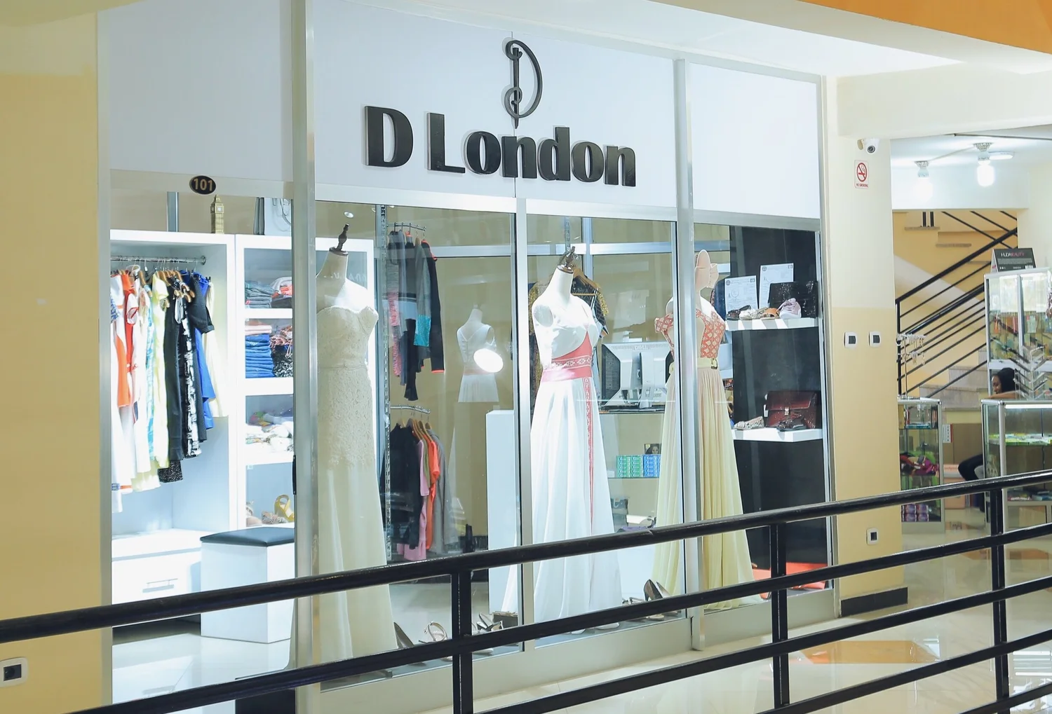 D London Storefront