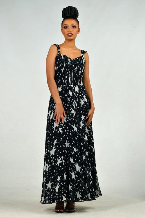 evening-dress-star-print - View 4