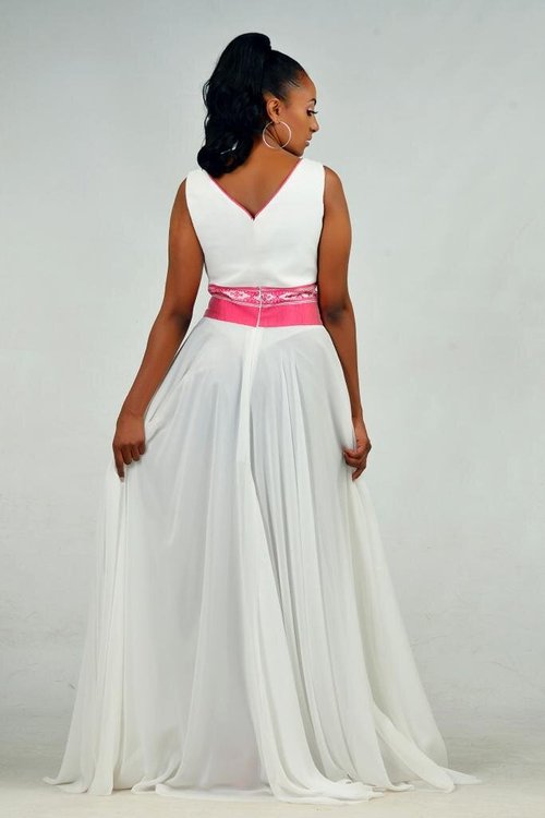 maxidress-white-pink-traditional-detail - View 3