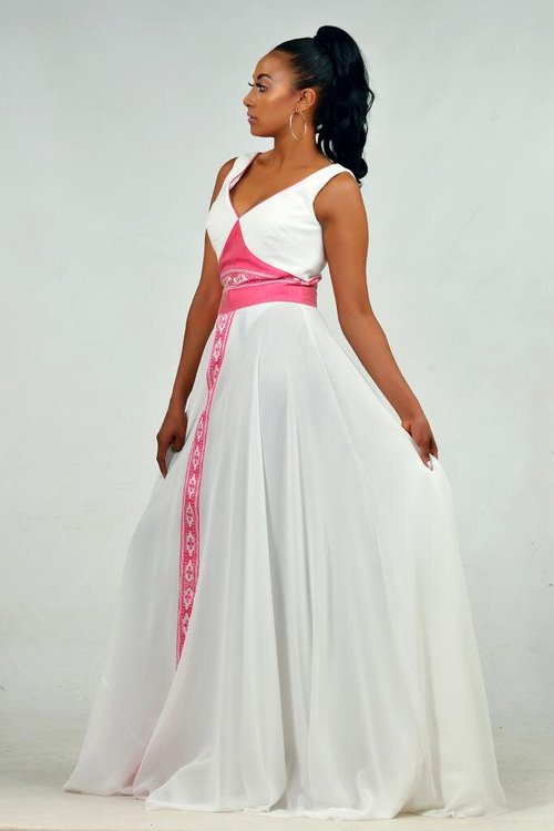 maxidress-white-pink-traditional-detail - View 7