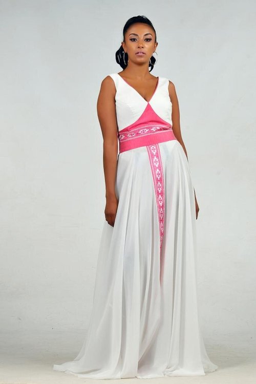 maxidress-white-pink-traditional-detail - View 8