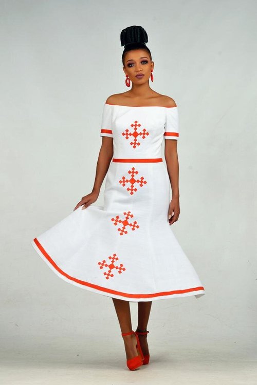 off-shoulder-midi-dress-traditional-lasercut - View 4