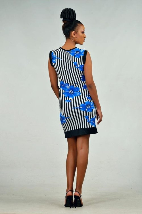 stretch-mini-dress-flower-motif - View 6